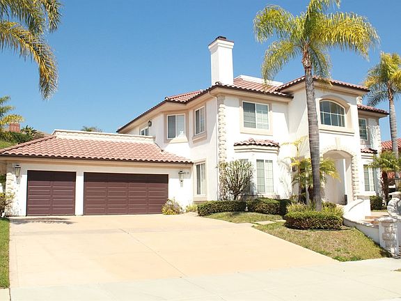2nd image of 402 Milagrosa Cir