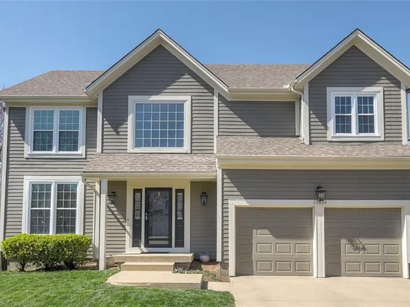 12434 Slater St, Overland Park, KS 66213