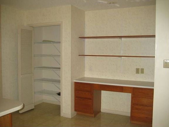 Kitchen - Built in Desk