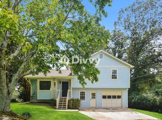 7690 Ridge Rd, Hiram, GA 30141