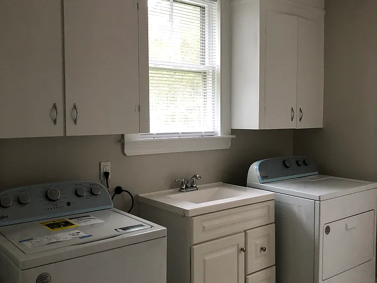80 Rankin St #A — Photo 14