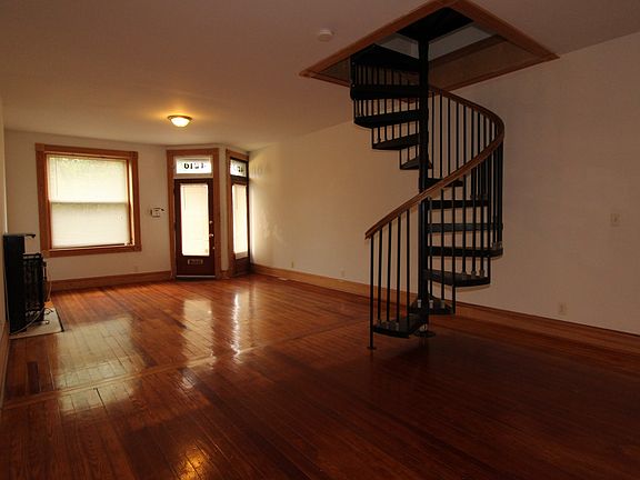 2nd image of 4216 Dewey Ave