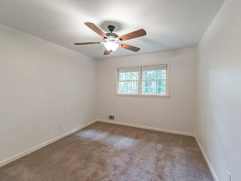 4472 Old Mabry Pl NE — Photo 9