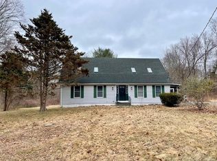 107 Colburn Rd, Canterbury, CT 06331