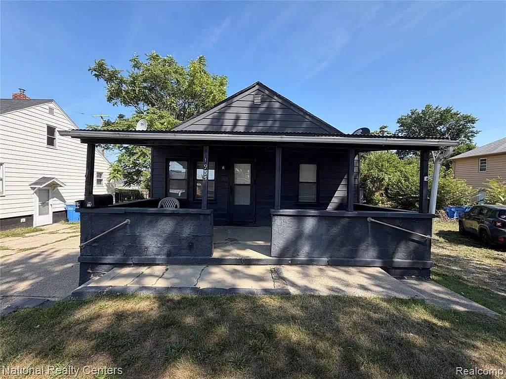 1 bed, 1.0 bath, 500 sqft, $875 — Photo 1