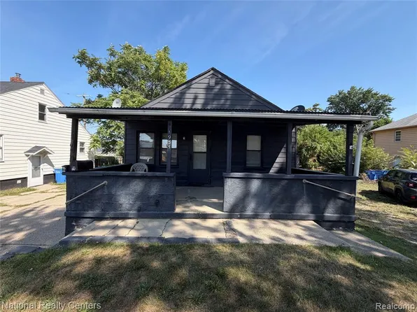 1935 Jarvis Ave, Warren, MI 48091