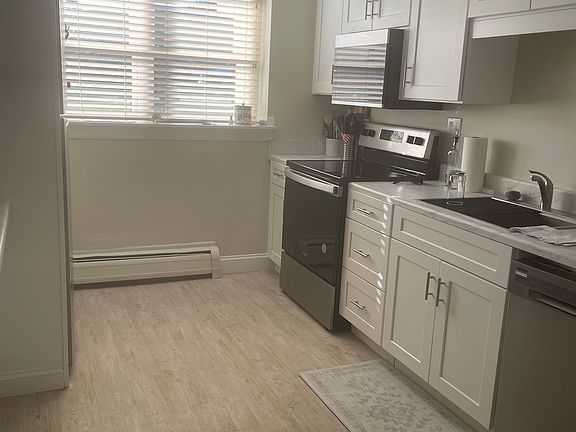 4th image of 510 Child St APT 404C