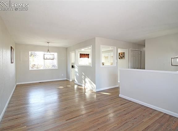 3rd image of 6820 Snead St