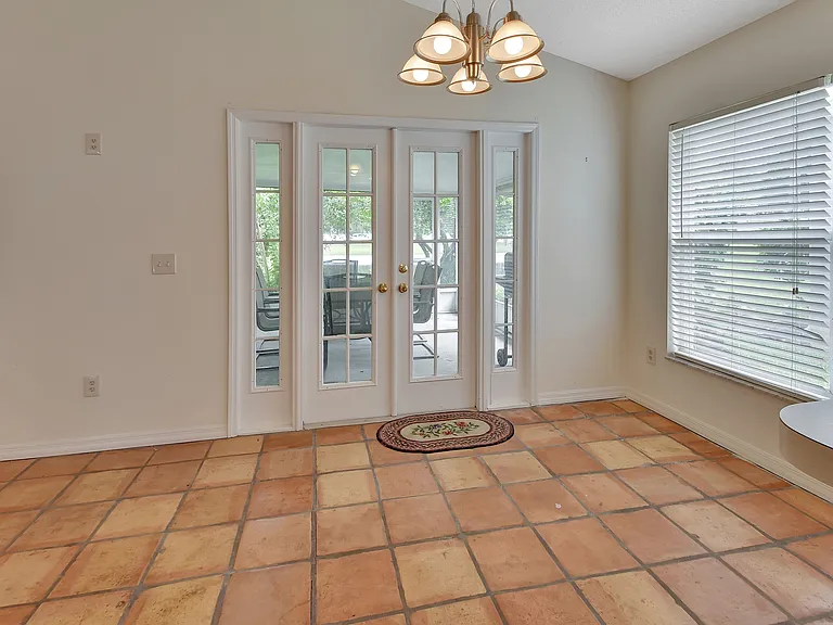 1110 Plover Pl — Photo 16