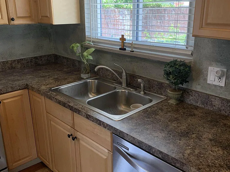 29717 Milton Ave — Photo 11