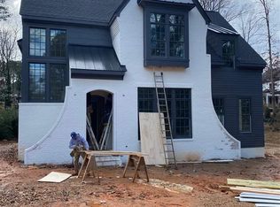 1201 Manchester Dr, Raleigh, NC 27609