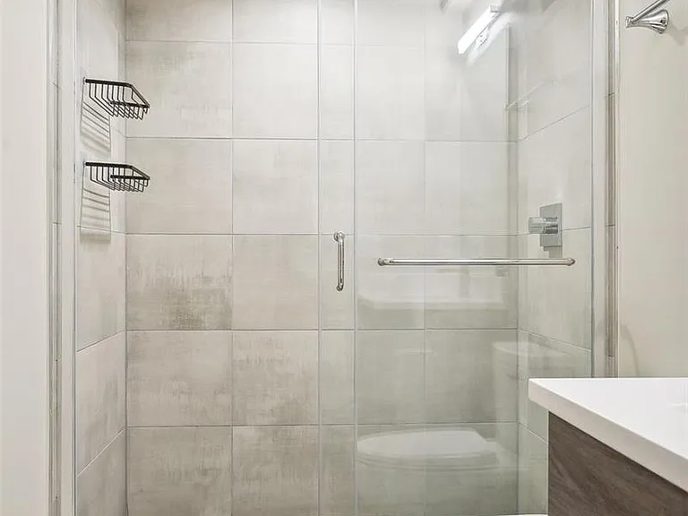 1386 Zenobia St — Photo 44