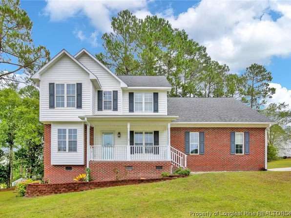 35 Morganton Ct, Cameron, NC 28326