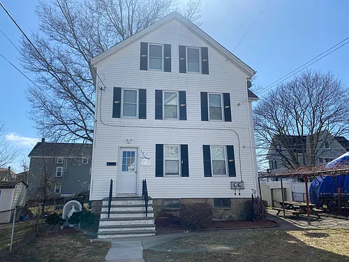 79 Buffinton St #2 Photo 1