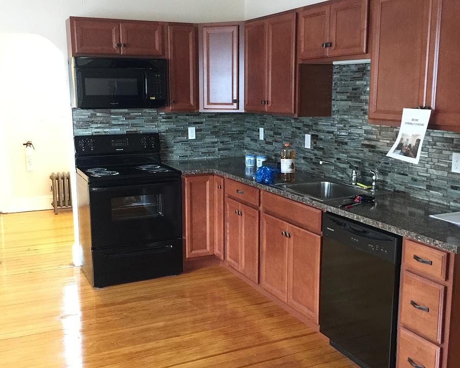Eat in Kitchen