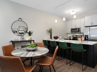 1149 Broadway St #520, Ann Arbor, MI 48105
