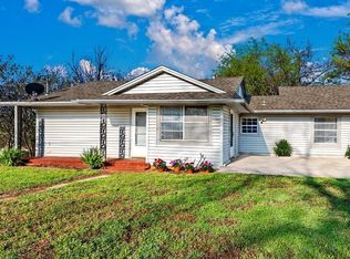 1509 S Tone Ave, Denison, TX 75020