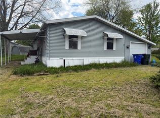 9994 William Henry Dr, Streetsboro, OH 44241