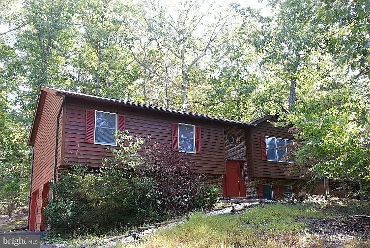 1st image of 1062 Lakeview Dr