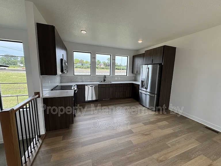 1371 Keosauqua Way #1 — Photo 3
