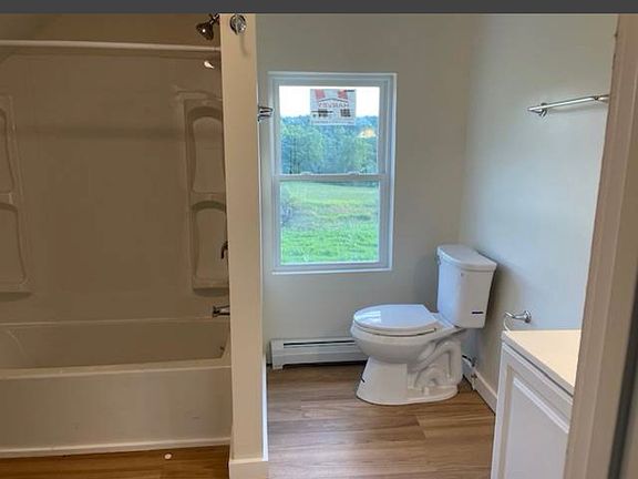 4th image of 104 Pluss Ln