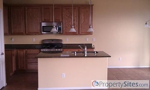 3rd image of 7338 Tanglewood Park St