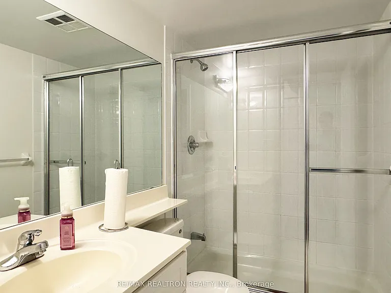 19 Barberry Pl #416 — Photo 19