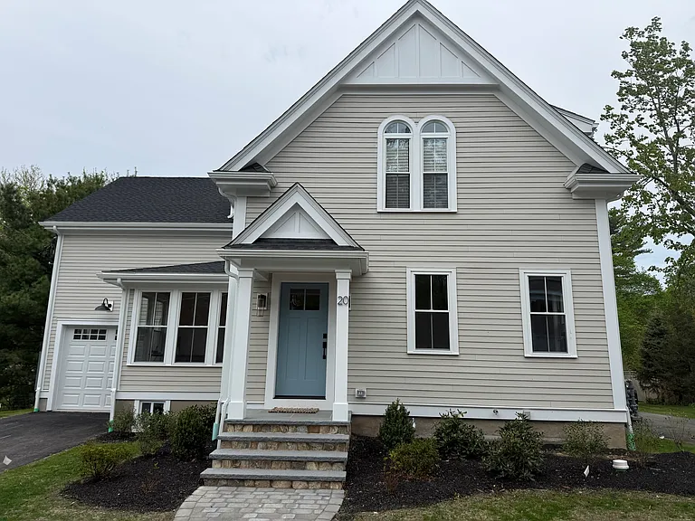 20 Florence St — Photo 21