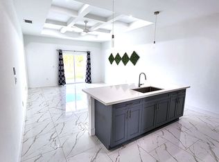4654 28th St SW #4654, Lehigh Acres, FL 33973