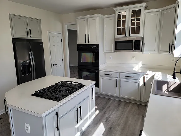 1808 Whispering Meadow Ct — Photo 9