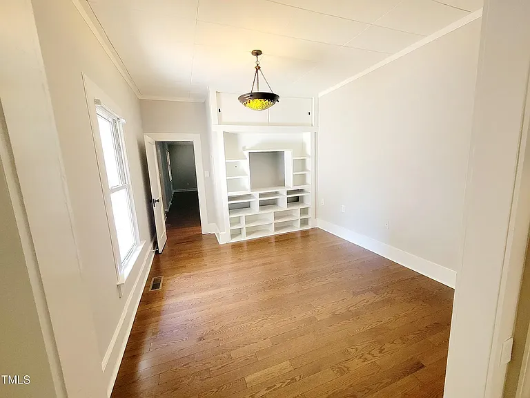 Office/Den with built in shelving