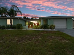 9826 Aetna Ln, Port Richey, FL 34668