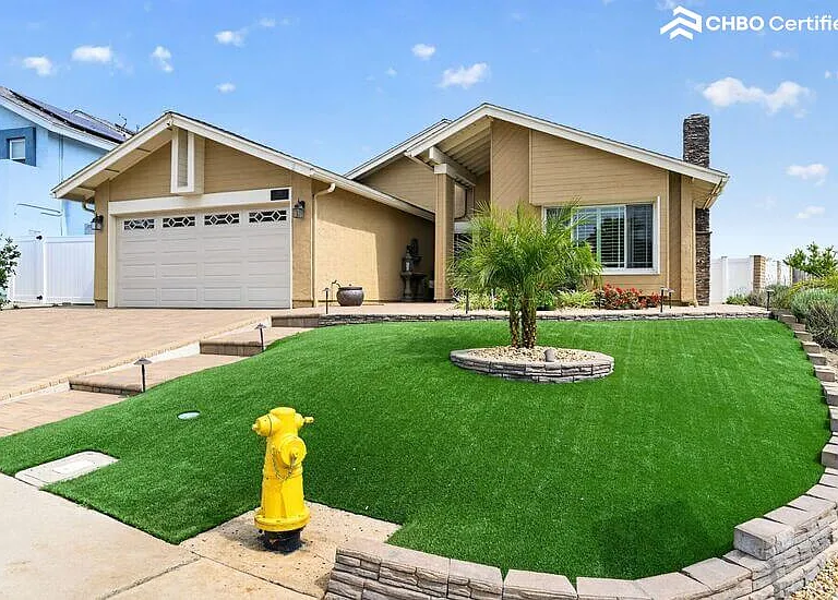 1350 La Mancha Pl — Photo 1