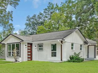 5233 Libbey Ln, Houston, TX 77092