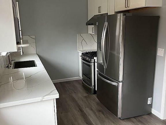 2nd image of 1048 Wood Duck Ave