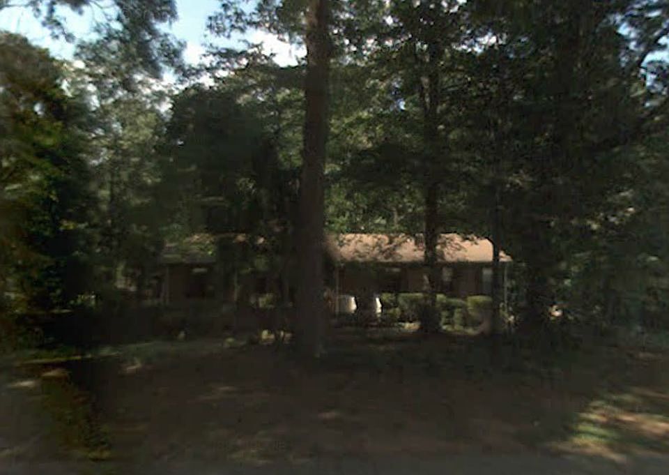 1st image of 131 Bramble Oak Dr
