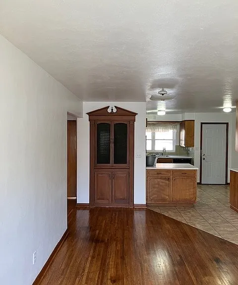308 Hamlin St #B — Photo 10