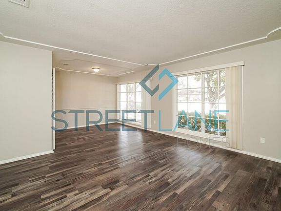 3rd image of 4000 Sunnydale Dr