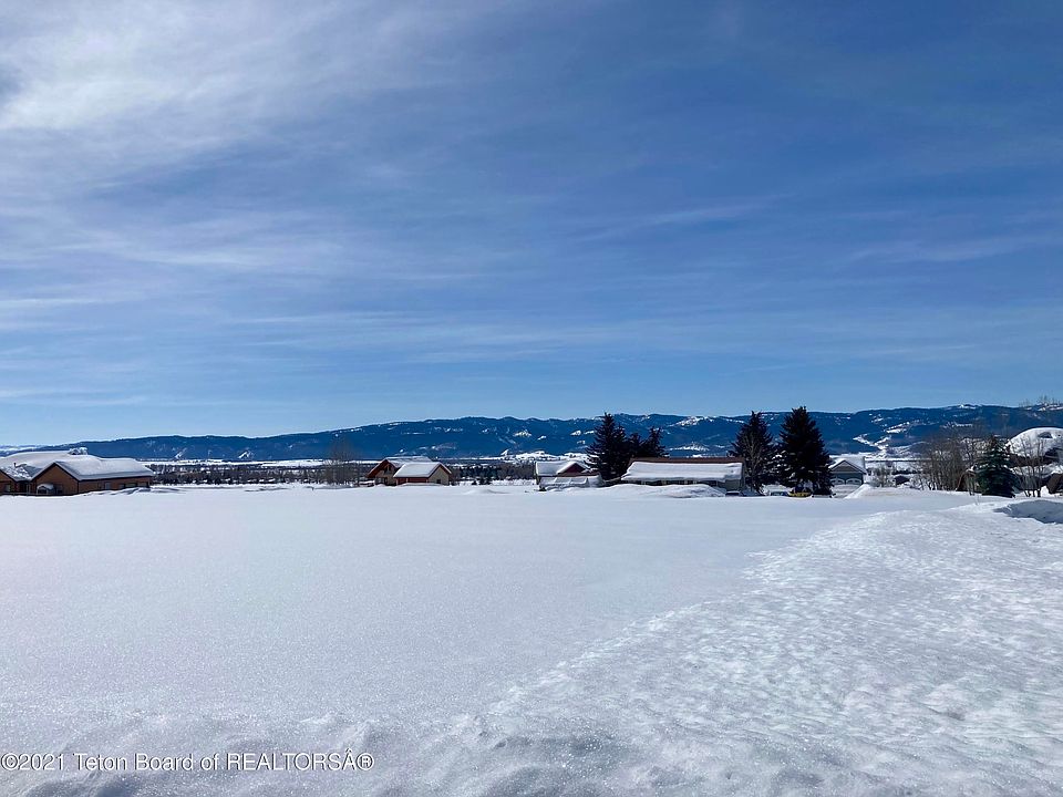 2nd image of 72 Alta Dr