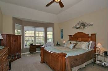 4th image of 2043 River West Dr