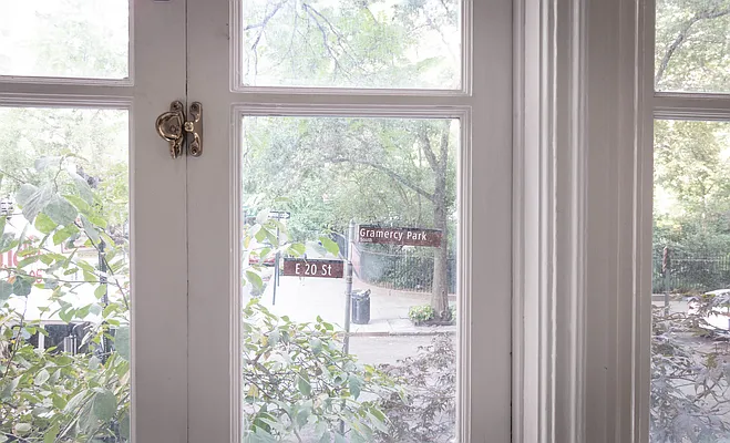 Rented by Nest Seekers International | media 31