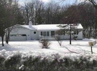 293 Weatherwax Rd, Averill Park, NY 12018