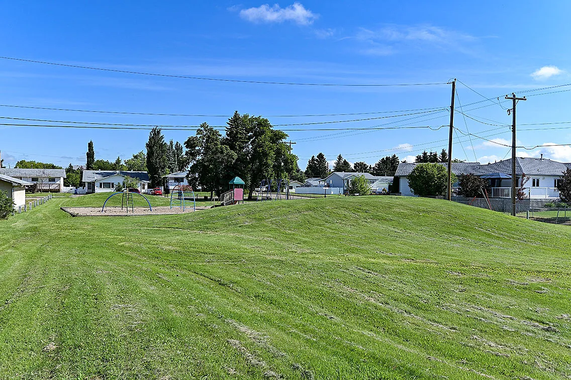Wildrose Estates — Photo 1