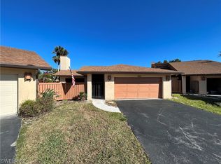 6438 Royal Woods Dr, Fort Myers, FL 33908