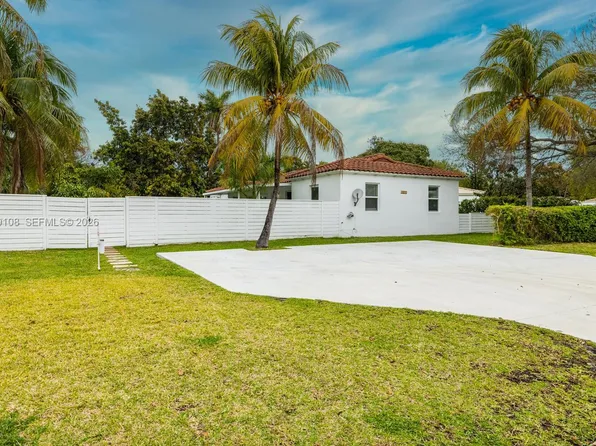 1029 NE 113th St S, Miami, FL 33161