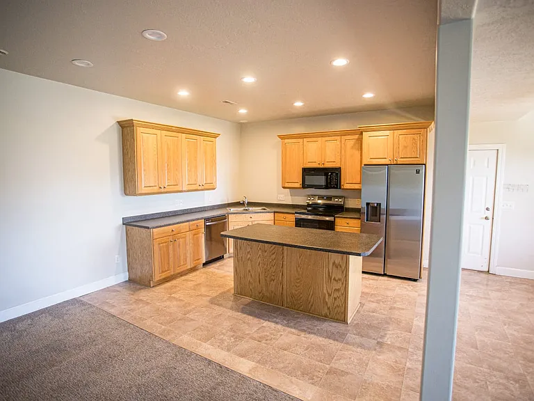 1364 Northridge Dr #1 — Photo 6