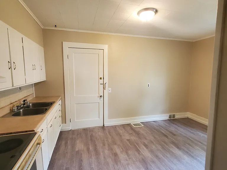 1093 Atlantic Ave #1093 — Photo 5