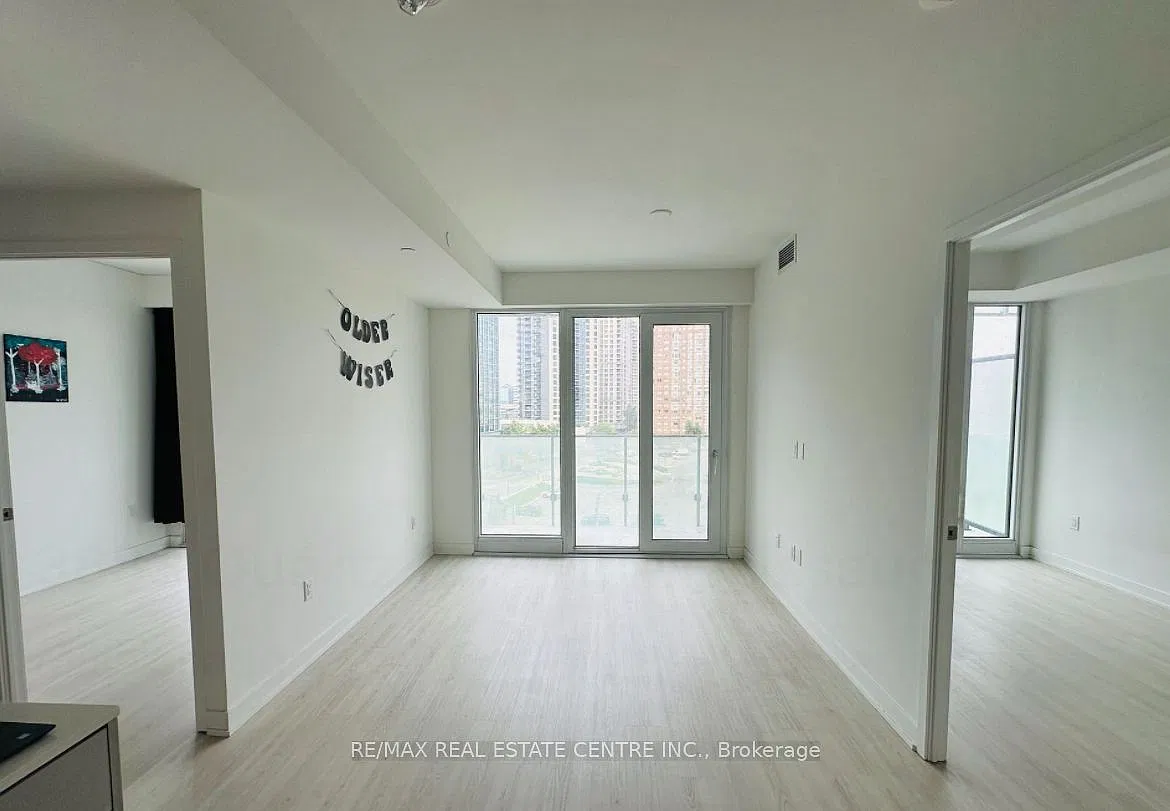 2 bed, $2,600 — Photo 4