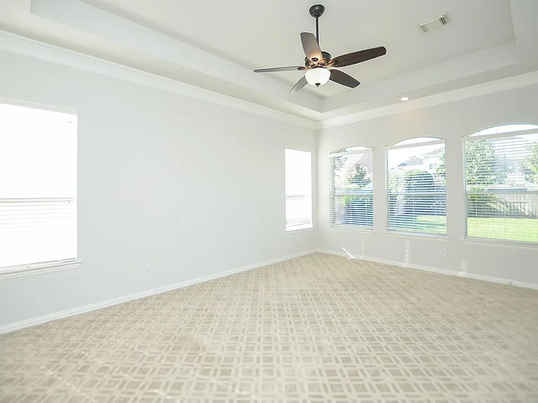 4315 Village Forest Dr — Photo 18