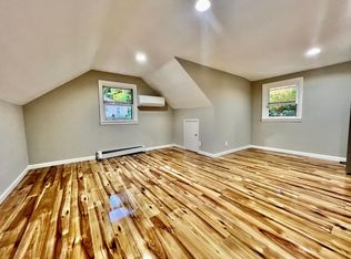 (Undisclosed Address), Thornwood, NY 10594